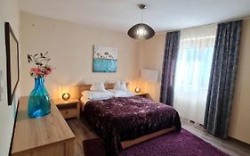 Bastyavar Csaladi Apartmanhaz - Gyula